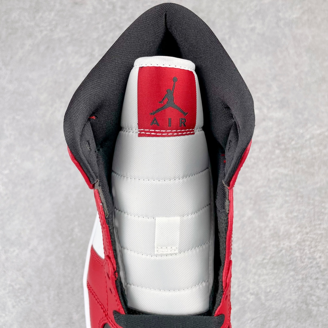 Jordan 1 Mid Chicago Toe - vstockx