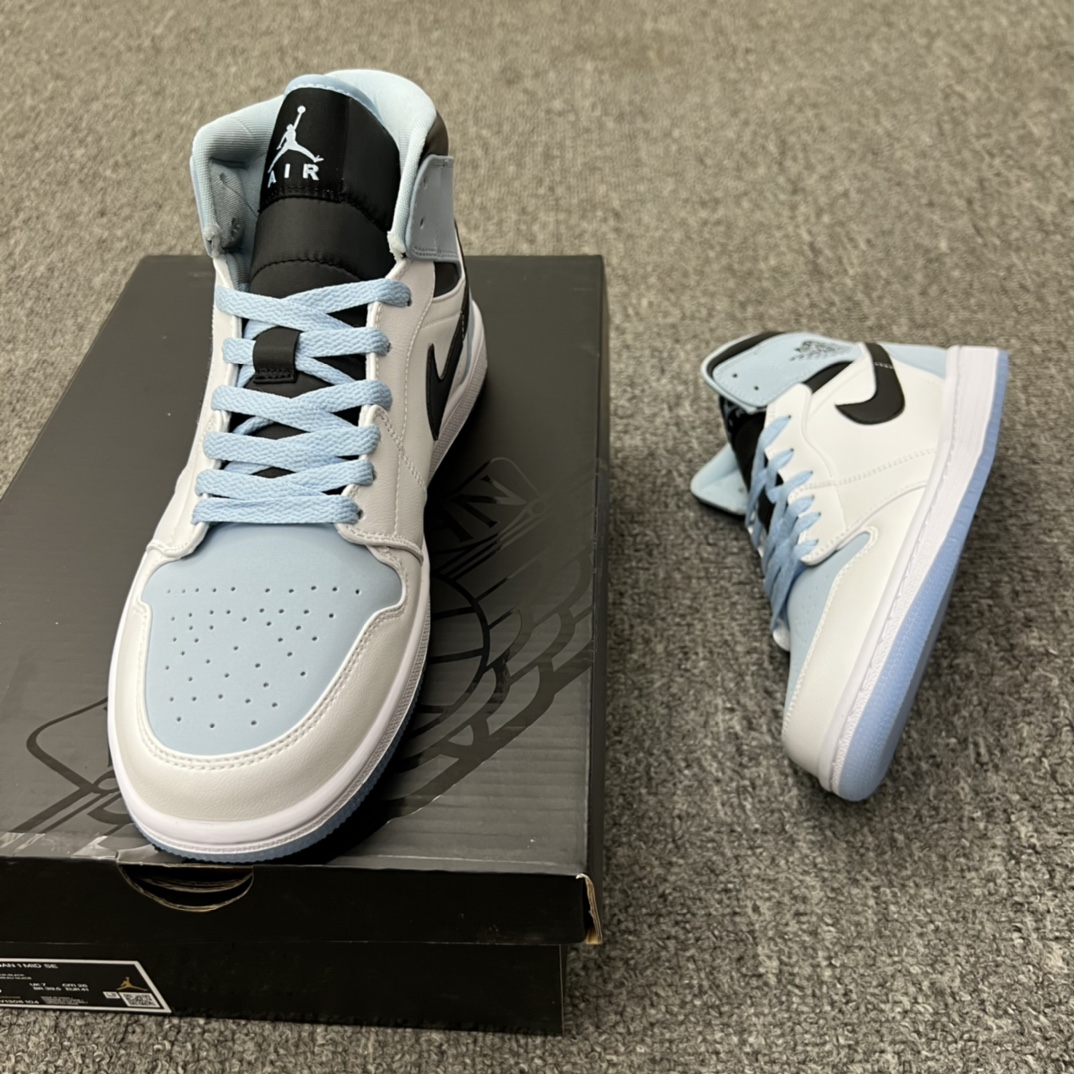 Jordan 1 Mid SE Ice Blue (2023) - vstockx