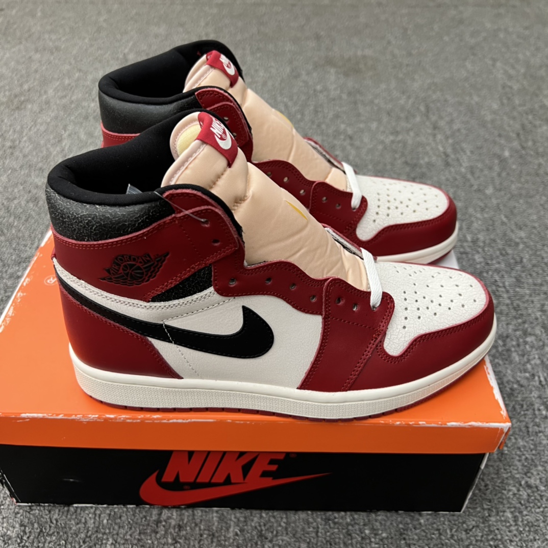 Jordan 1 Retro High OG Chicago Lost and Found - vstockx