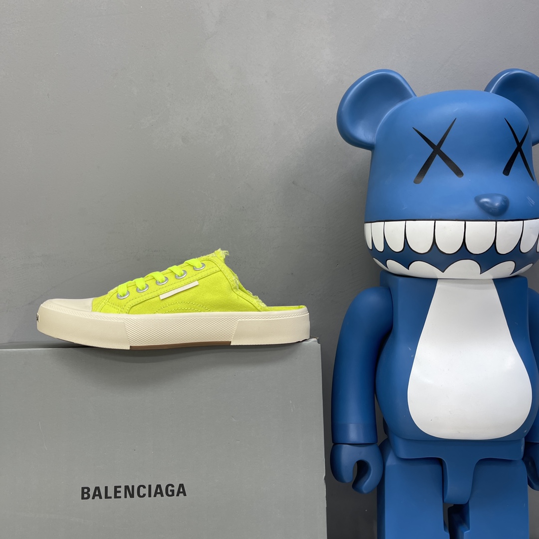 Balenciaga Paris Sneaker 2 - vstockx