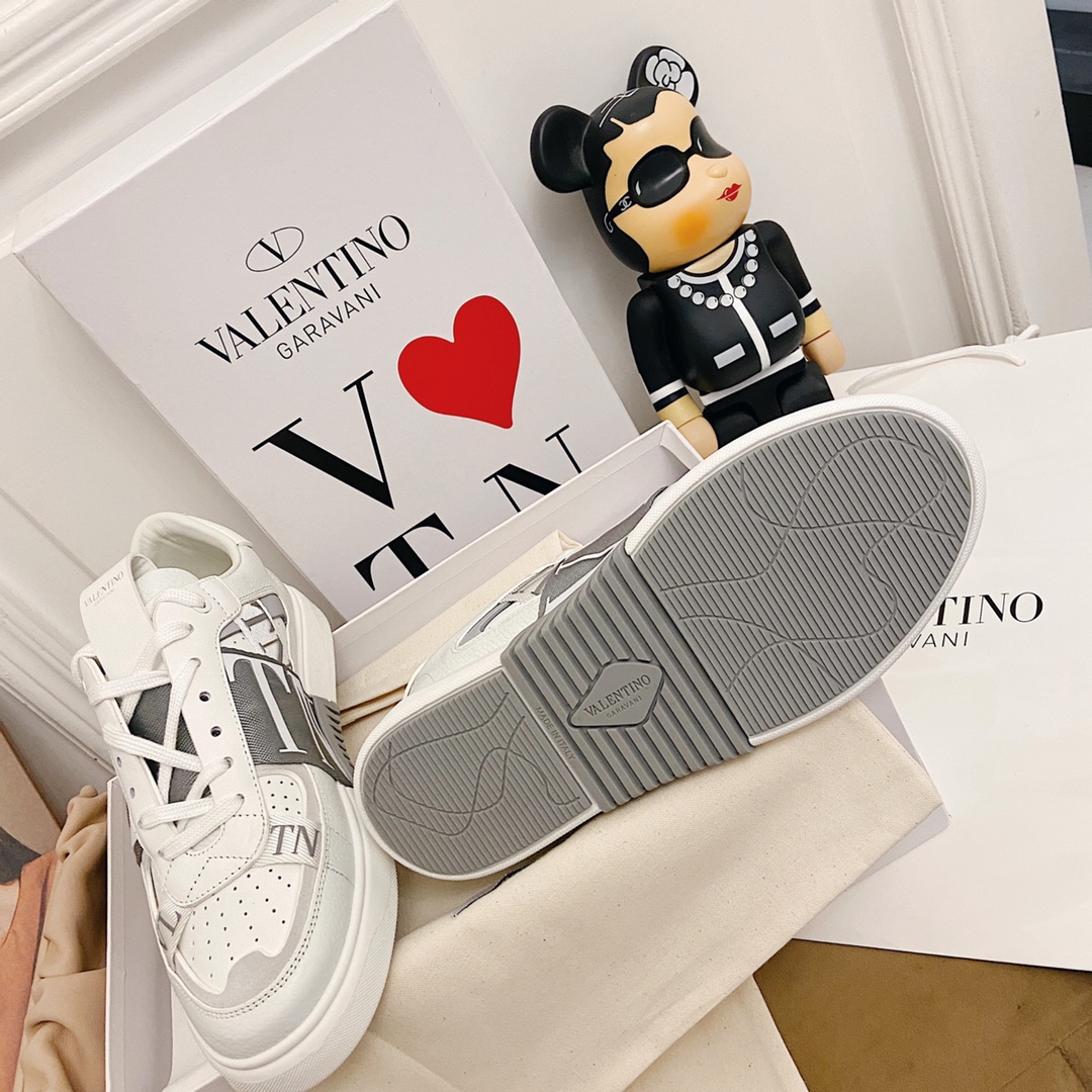 VALENTINO GARAVANI VL7N WOMEN Sneaker 4 - vstockx