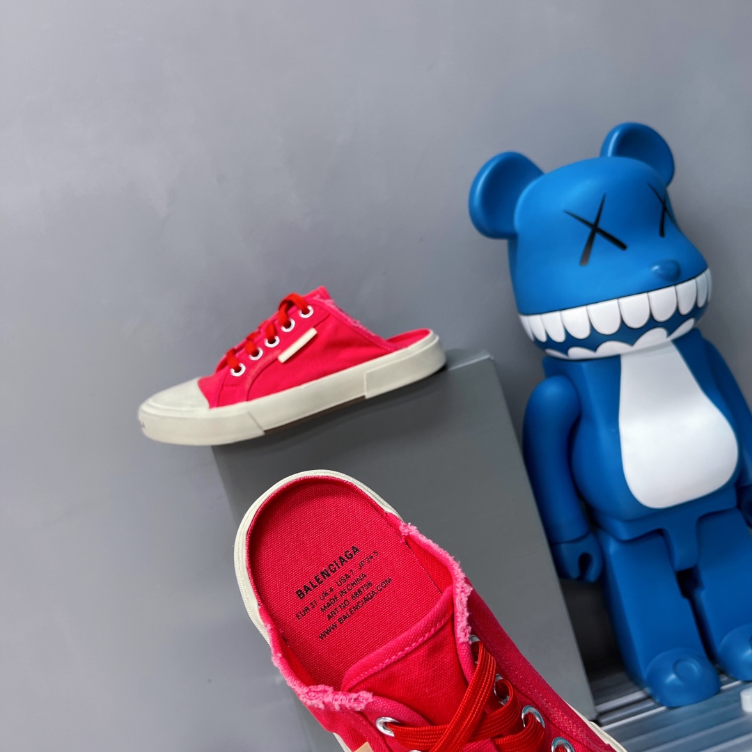 Balenciaga Paris Sneaker 2 - vstockx