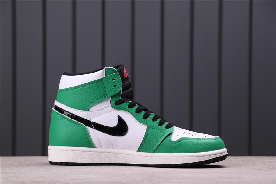 Jordan 1 Retro High Lucky Green (W) - vstockx