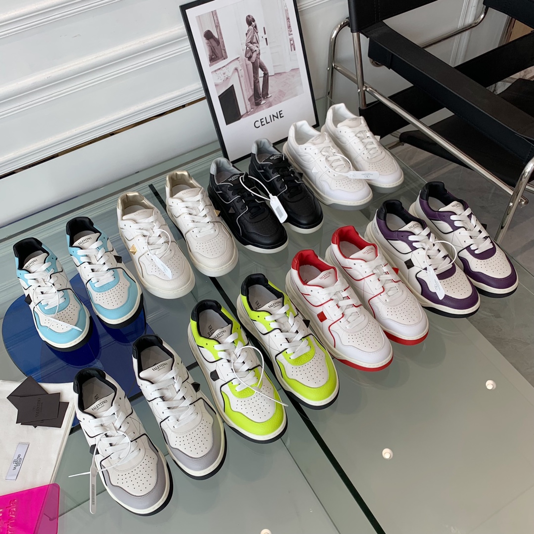 VALENTINO GARAVANI ONE STUD SNEAKER 5 - vstockx