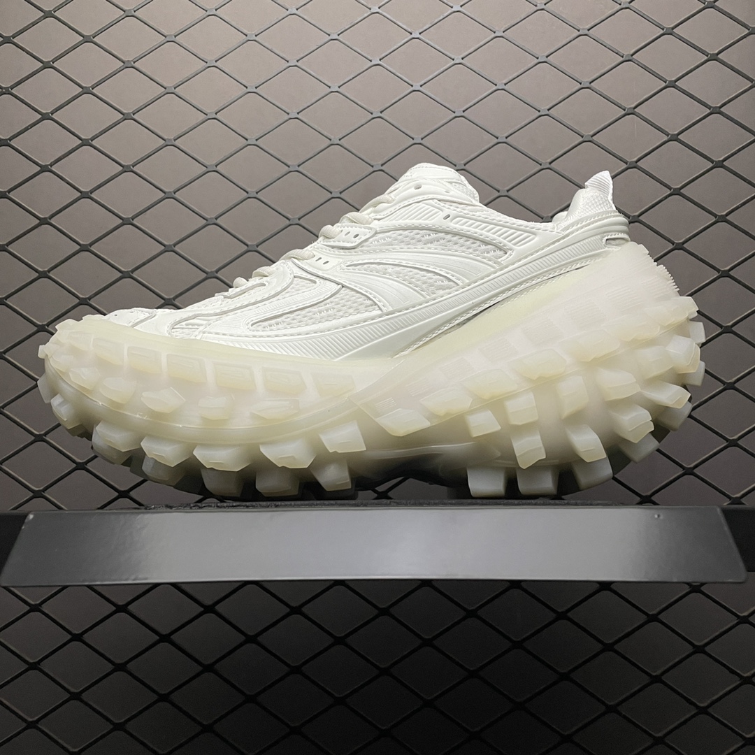 Balenciaga Defender White - vstockx
