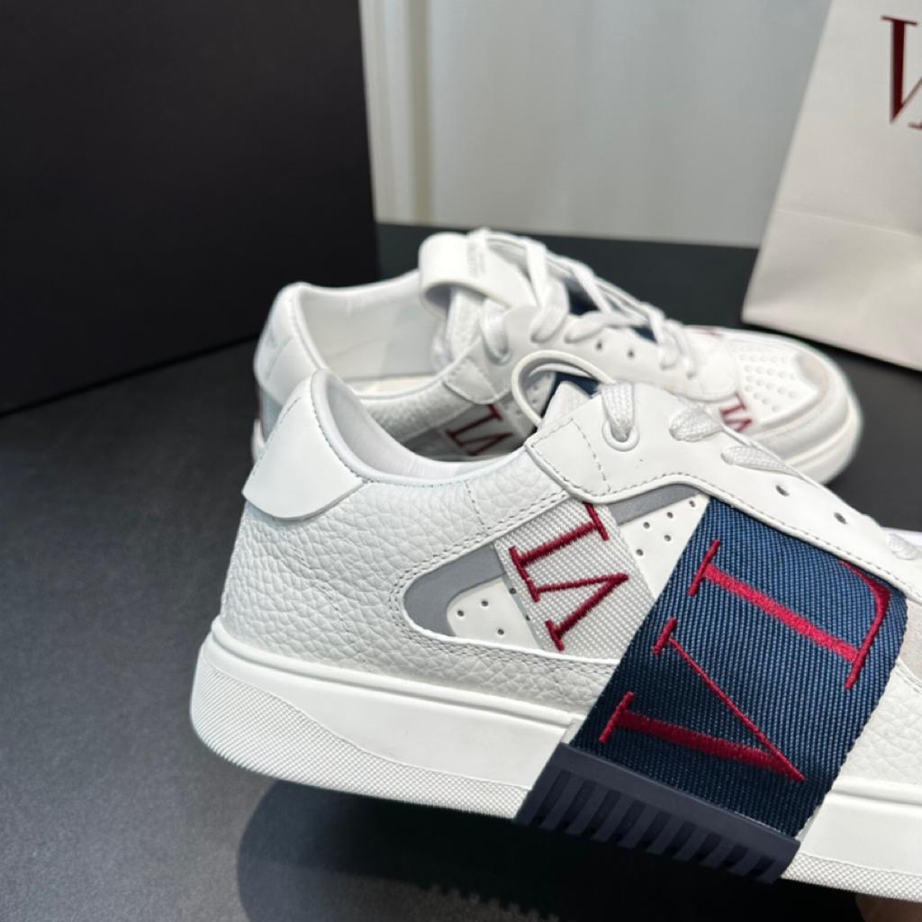 Valentino Garavani VL7N Low-Top Calfskin WHITE MARINE CERISE - vstockx