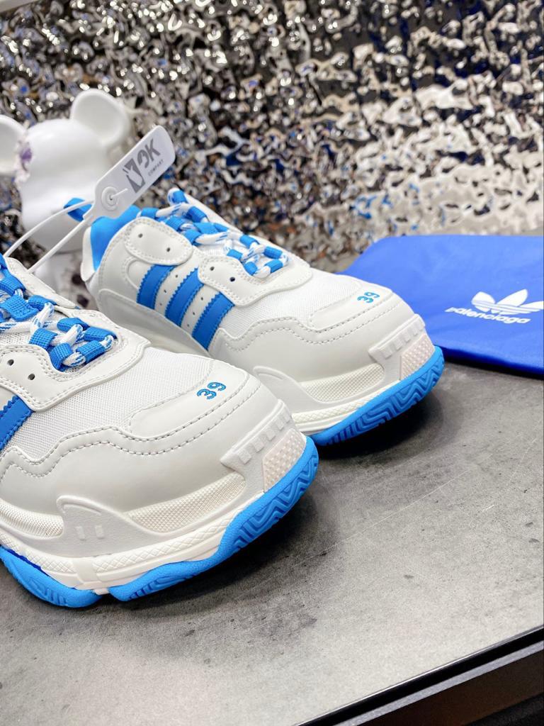 Balenciaga x adidas Triple S White Blue - vstockx