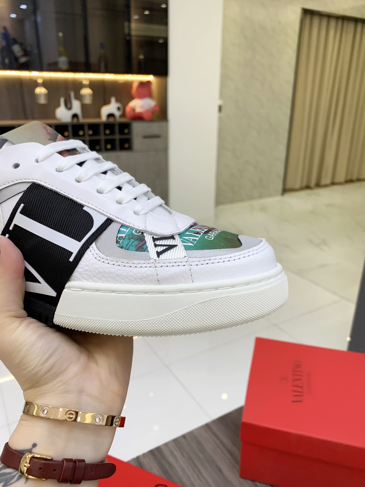 Valentino Garavani VL7N low-top sneakers 2 - vstockx