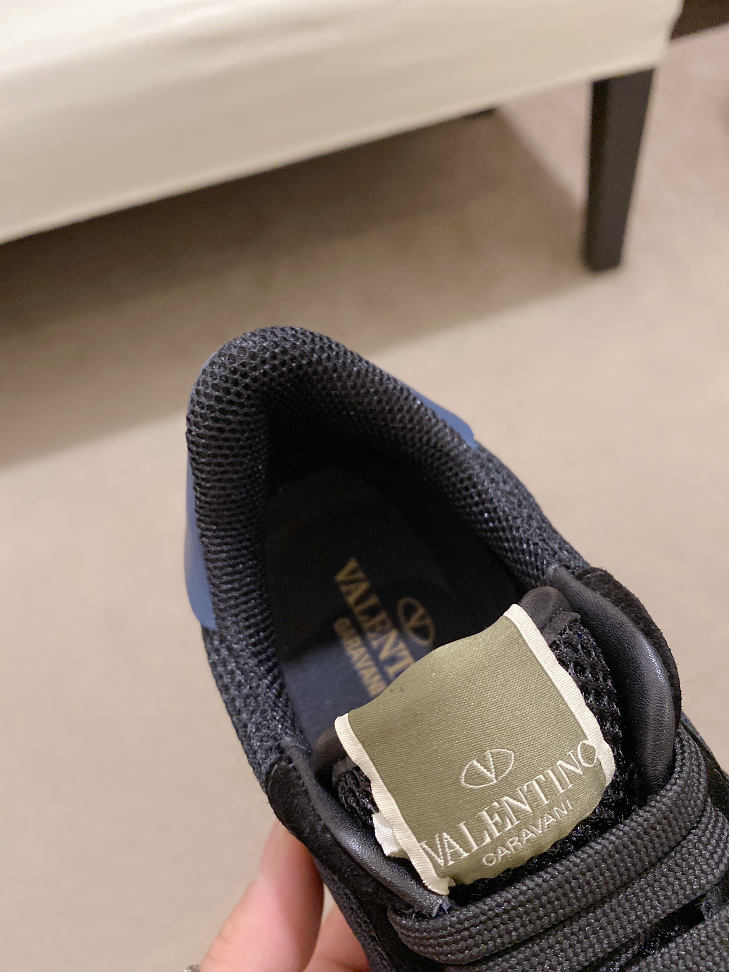 Valentino Garavani Rockrunner camouflage-print sneakers 13 - vstockx