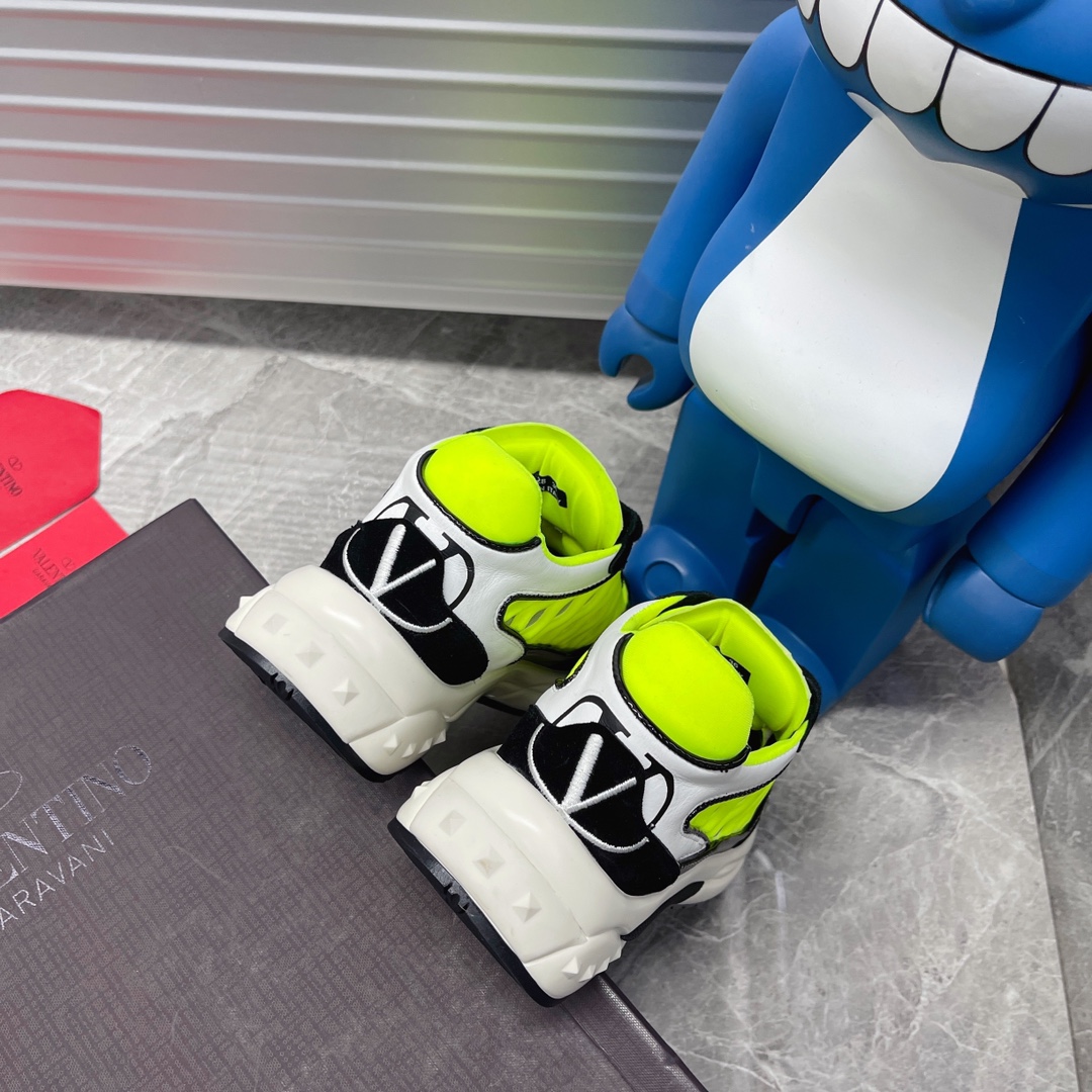 VALENTINO GARAVANI Ready Go Runner Sneaker 2 - vstockx