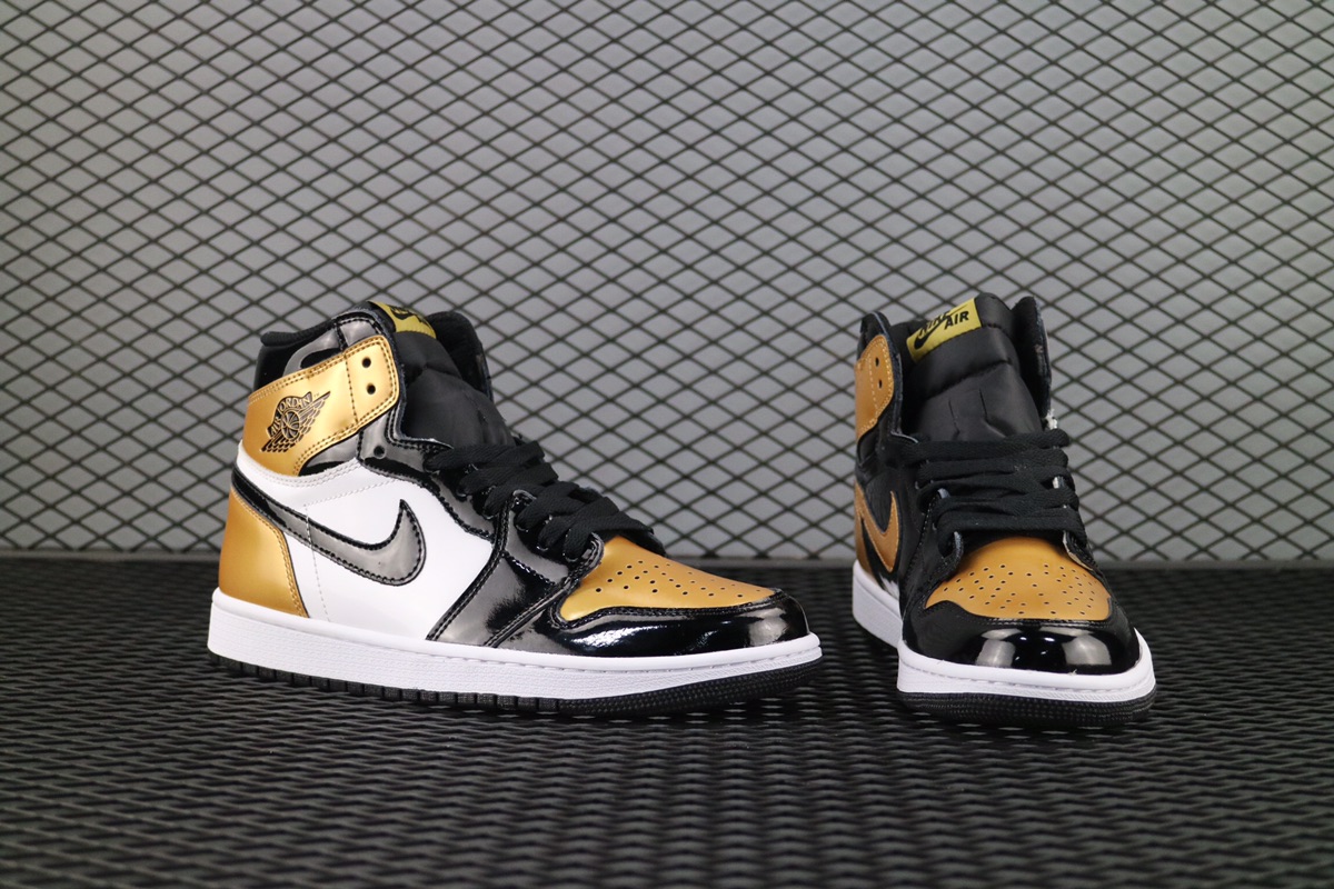 Jordan 1 Retro High NRG Patent Gold Toe - vstockx