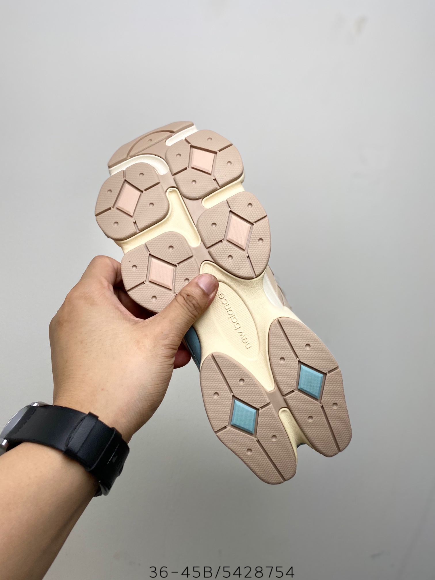 New Balance 9060 Ivory Cream Pink Sand - vstockx