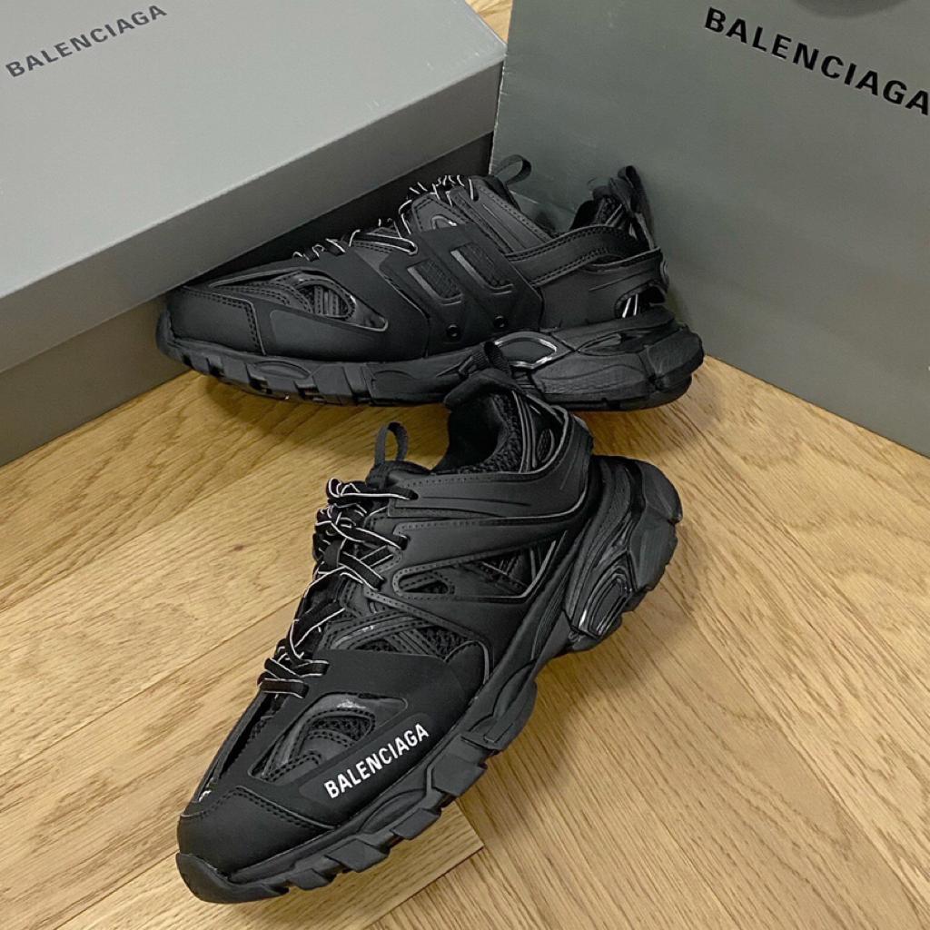Balenciaga Track Black - vstockx
