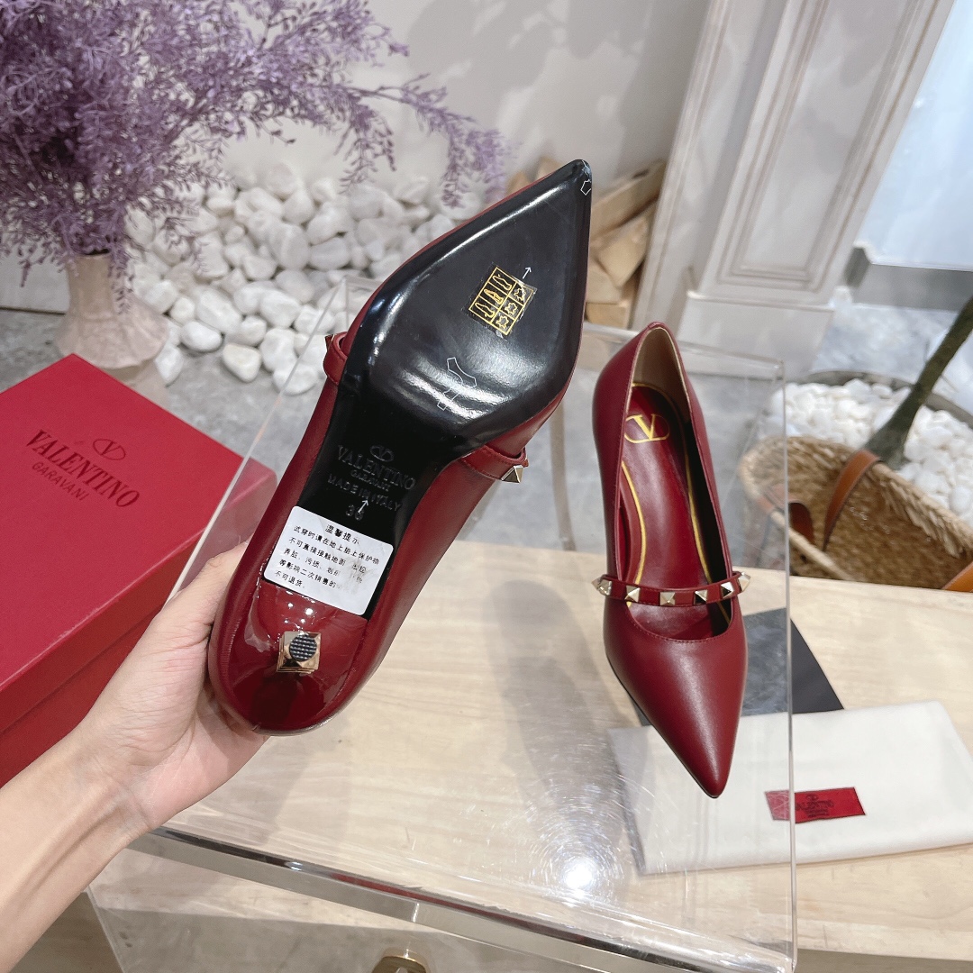 VALENTINO GARAVANI Roman Stud WOMEN 16 - vstockx