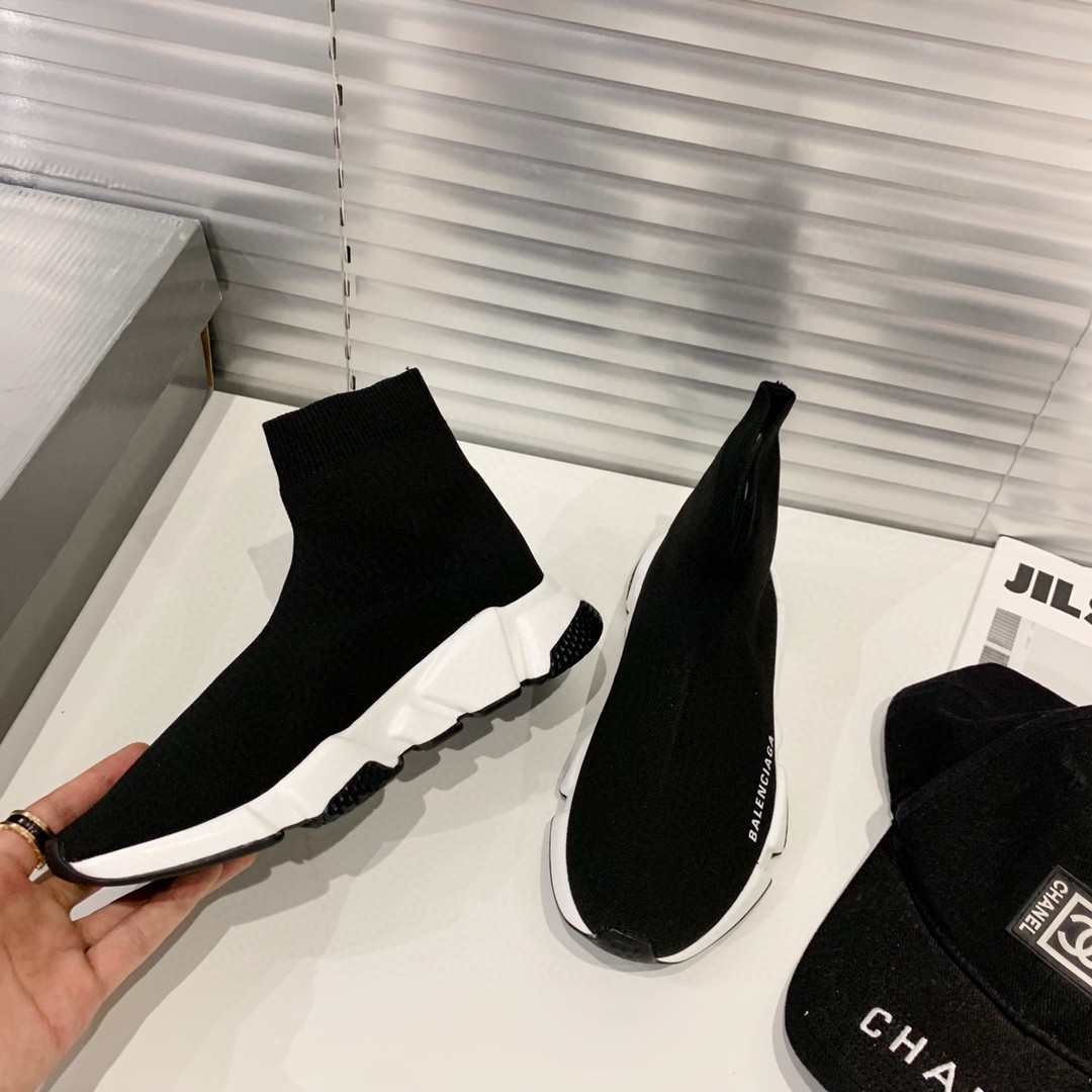 Balenciaga Speed Trainer Black White (2021) - vstockx