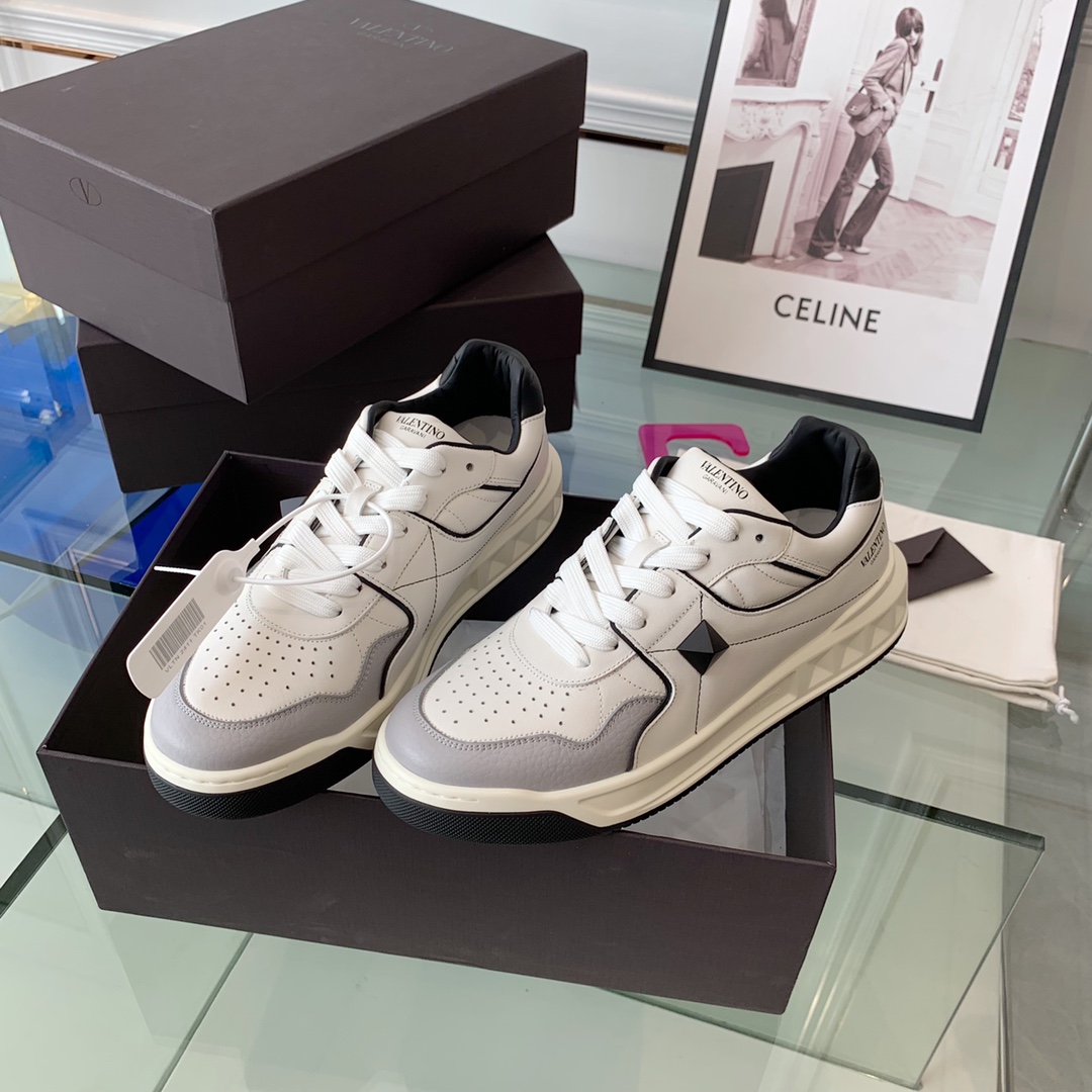 VALENTINO GARAVANI ONE STUD SNEAKER 5 - vstockx