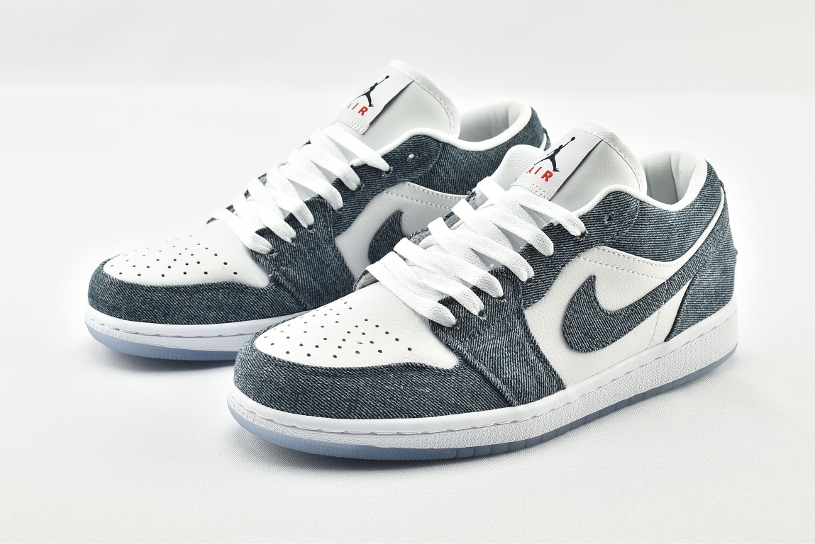 Jordan 1 Retro Low Canvas White Denim (W) - vstockx