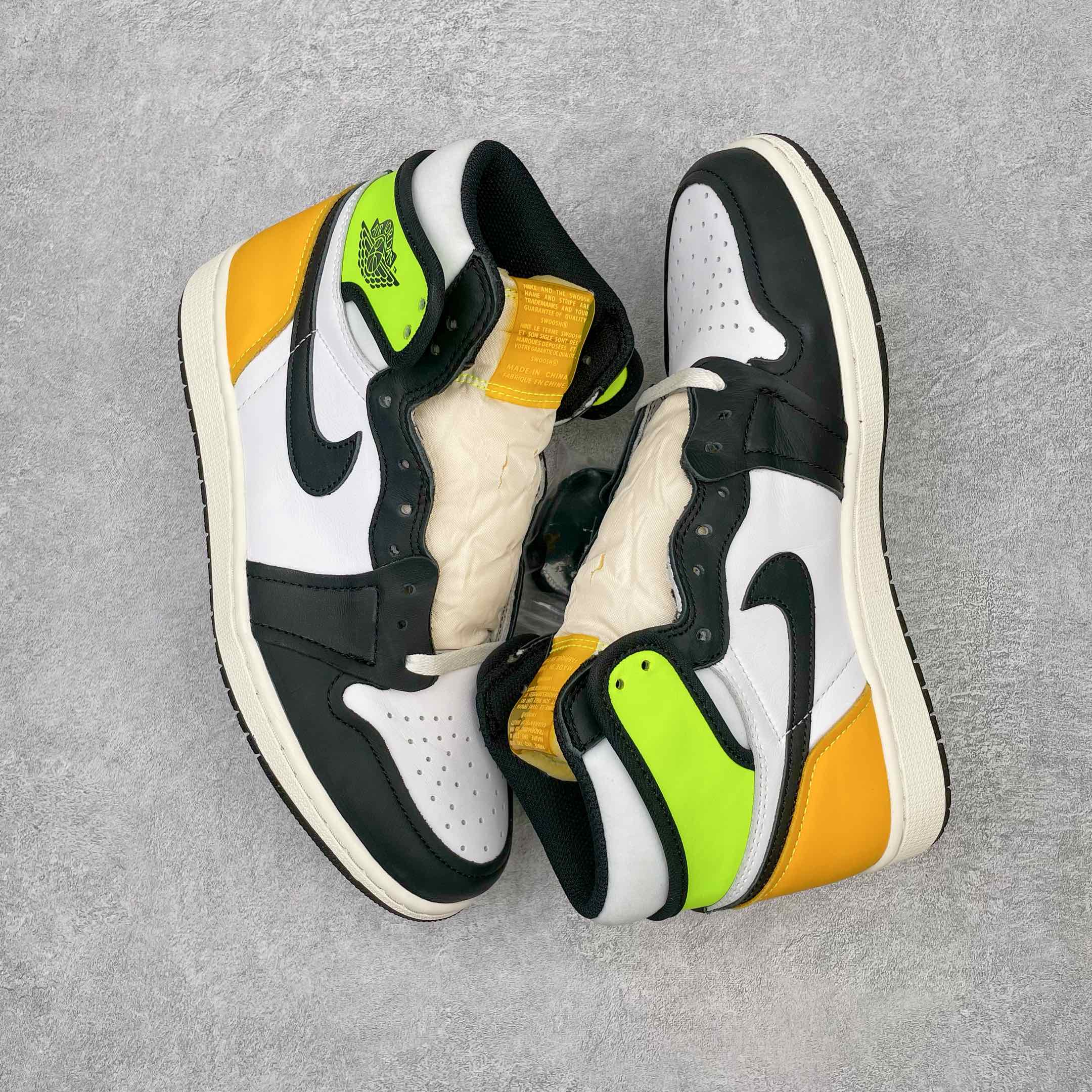 Jordan 1 Retro High White Black Volt University Gold - vstockx