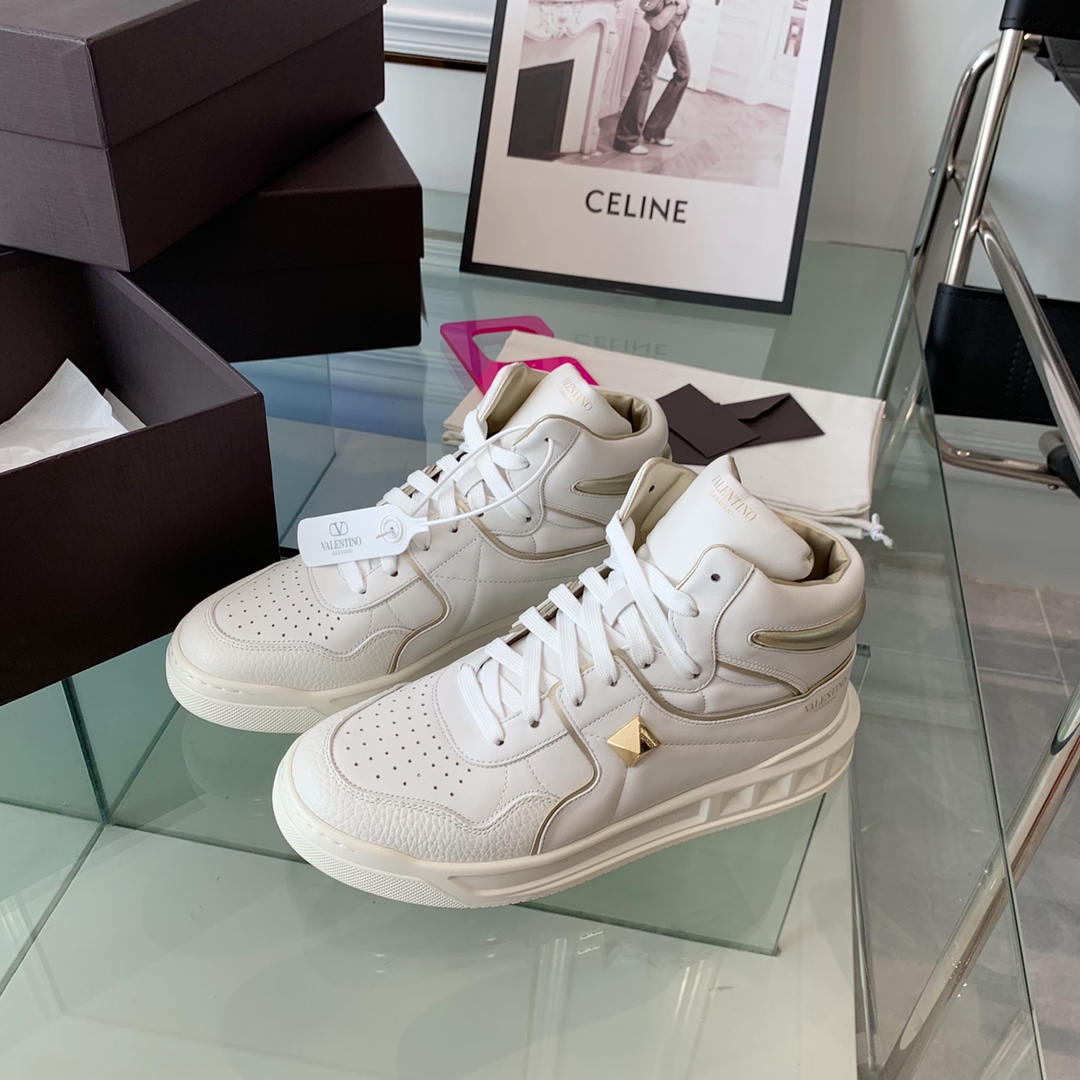 VALENTINO GARAVANI ONE STUD SNEAKER 6 - vstockx