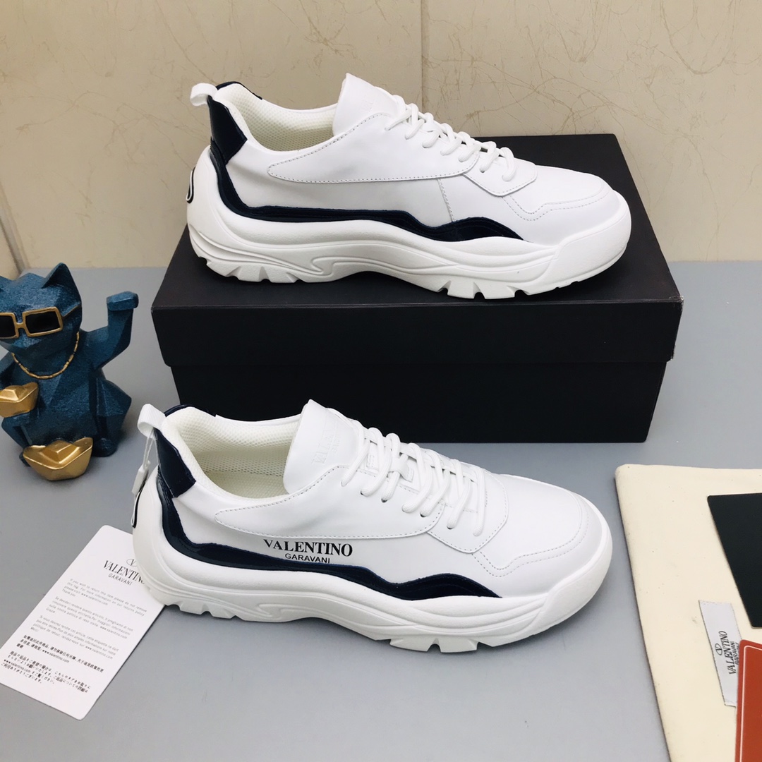 Valentino Garavani Gumboy low-top sneakers 21 - vstockx