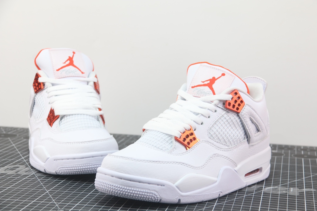 Jordan 4 Retro Metallic Orange - vstockx