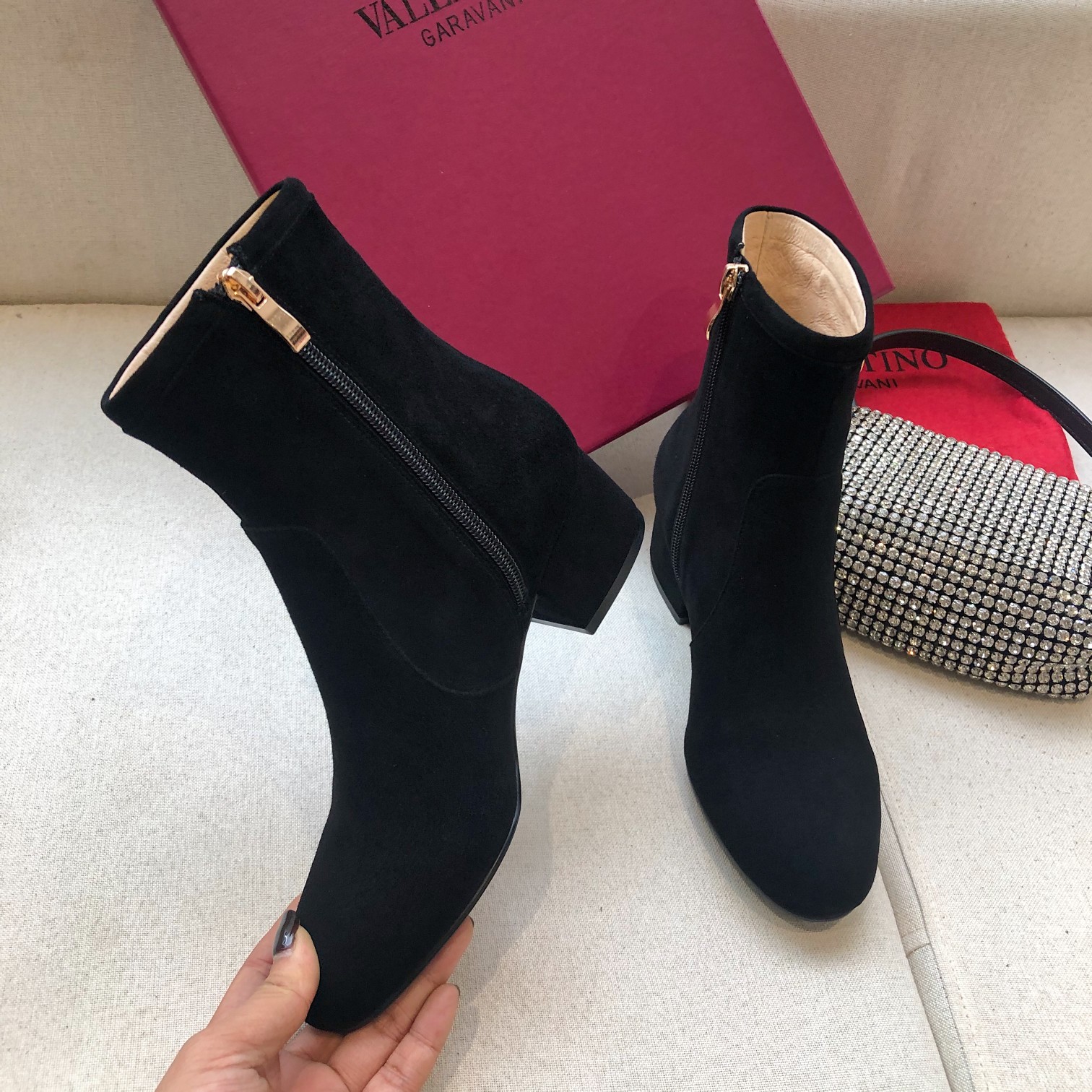 VALENTINO GARAVANI Roman Stud BOOT WOMEN 27 - vstockx