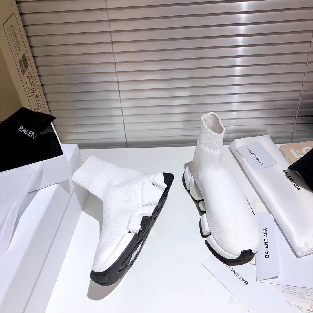 Balenciaga Speed 2.0 White Black - vstockx