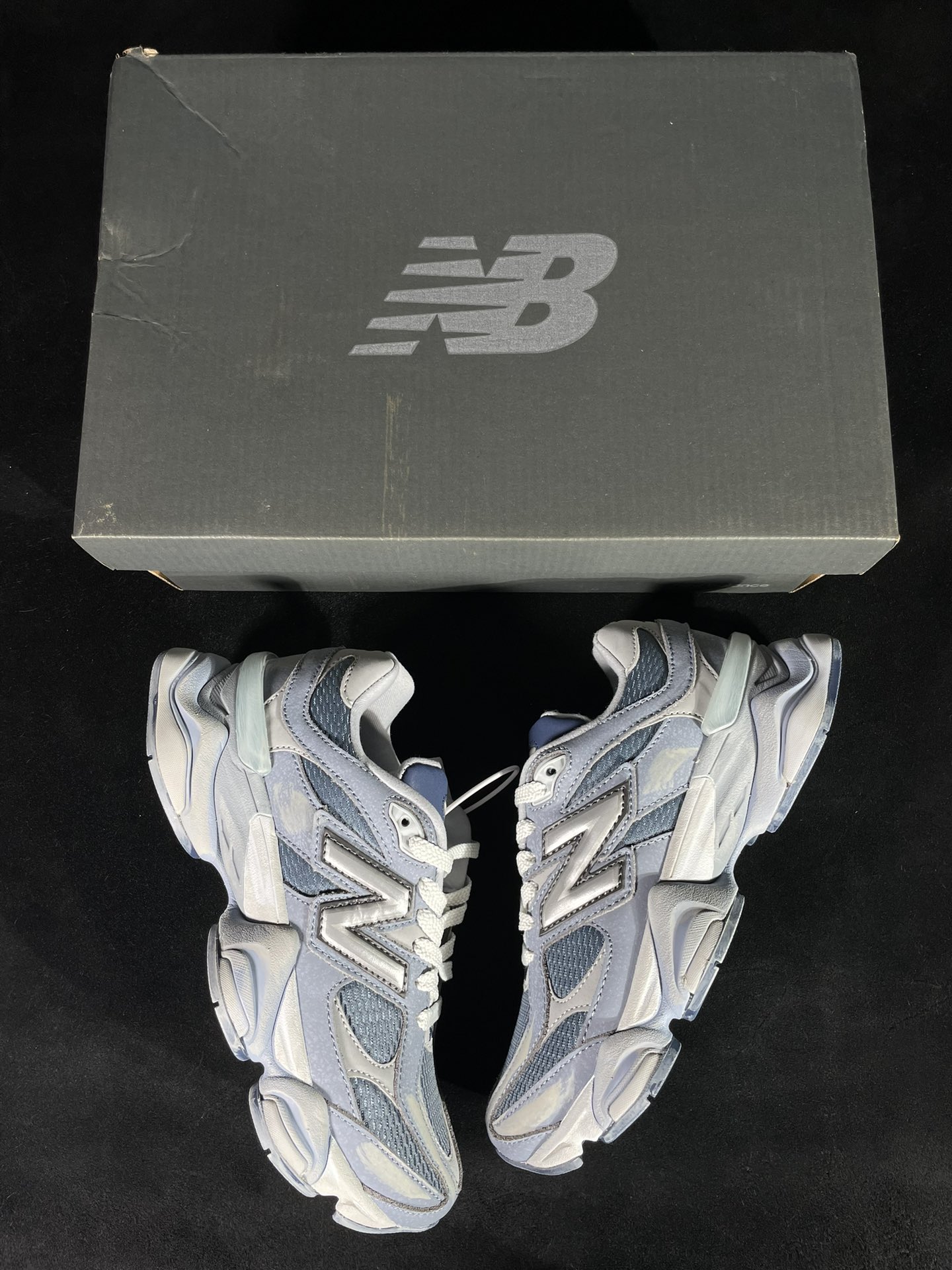 New Balance 9060 Grey Day (2023) - vstockx