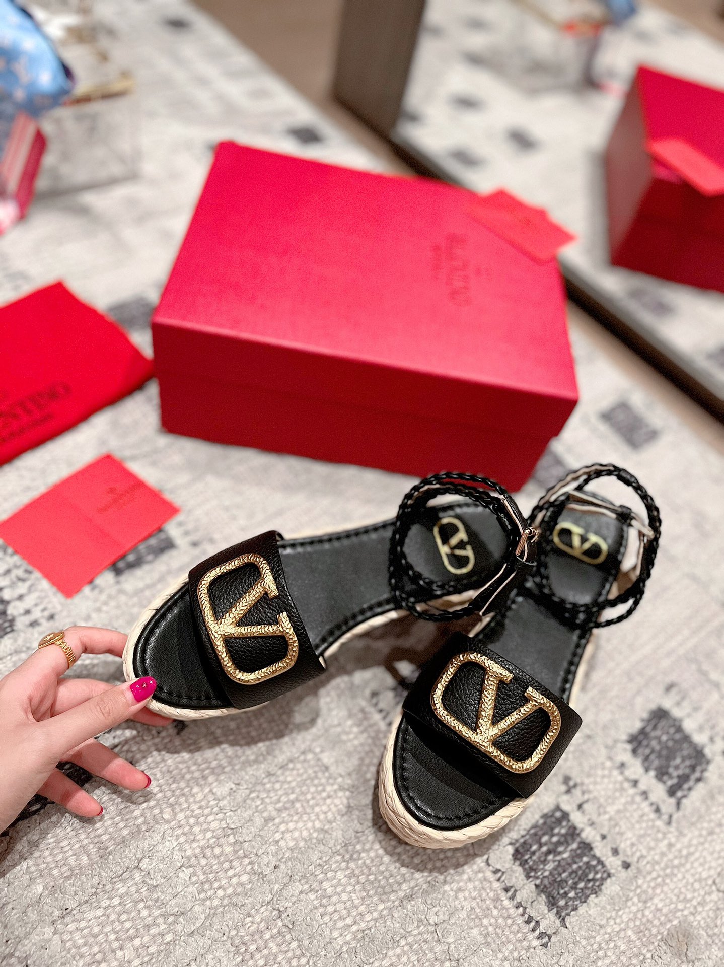 Valentino Garavani Rockstud Double Wedge Espadrilles WOMEN 13 - vstockx