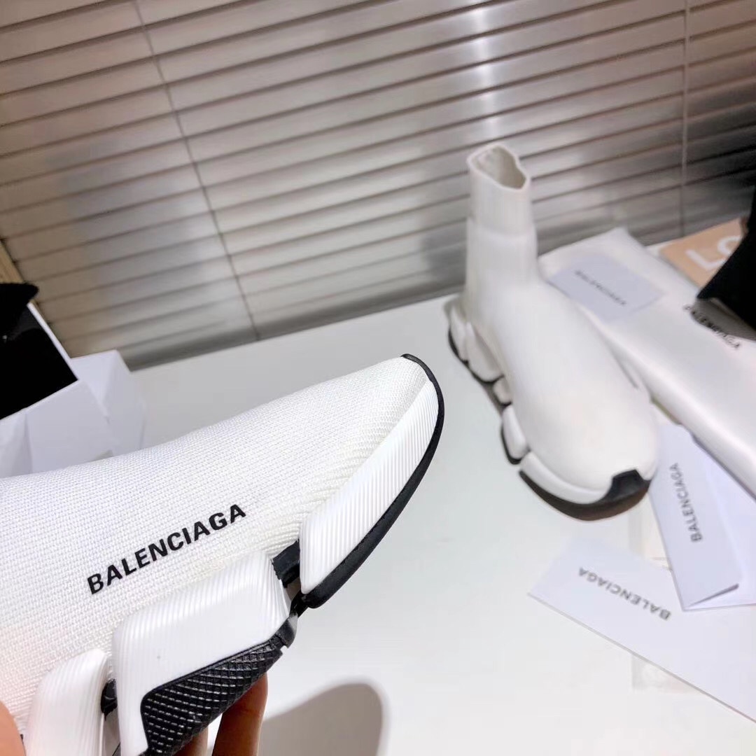 Balenciaga Speed 2.0 White Black - vstockx