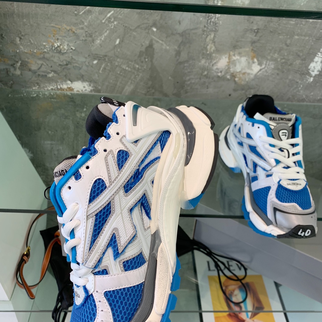 Balenciaga Runner sneaker 7 - vstockx