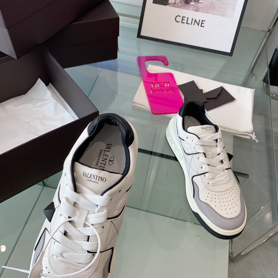 VALENTINO GARAVANI ONE STUD SNEAKER 5 - vstockx