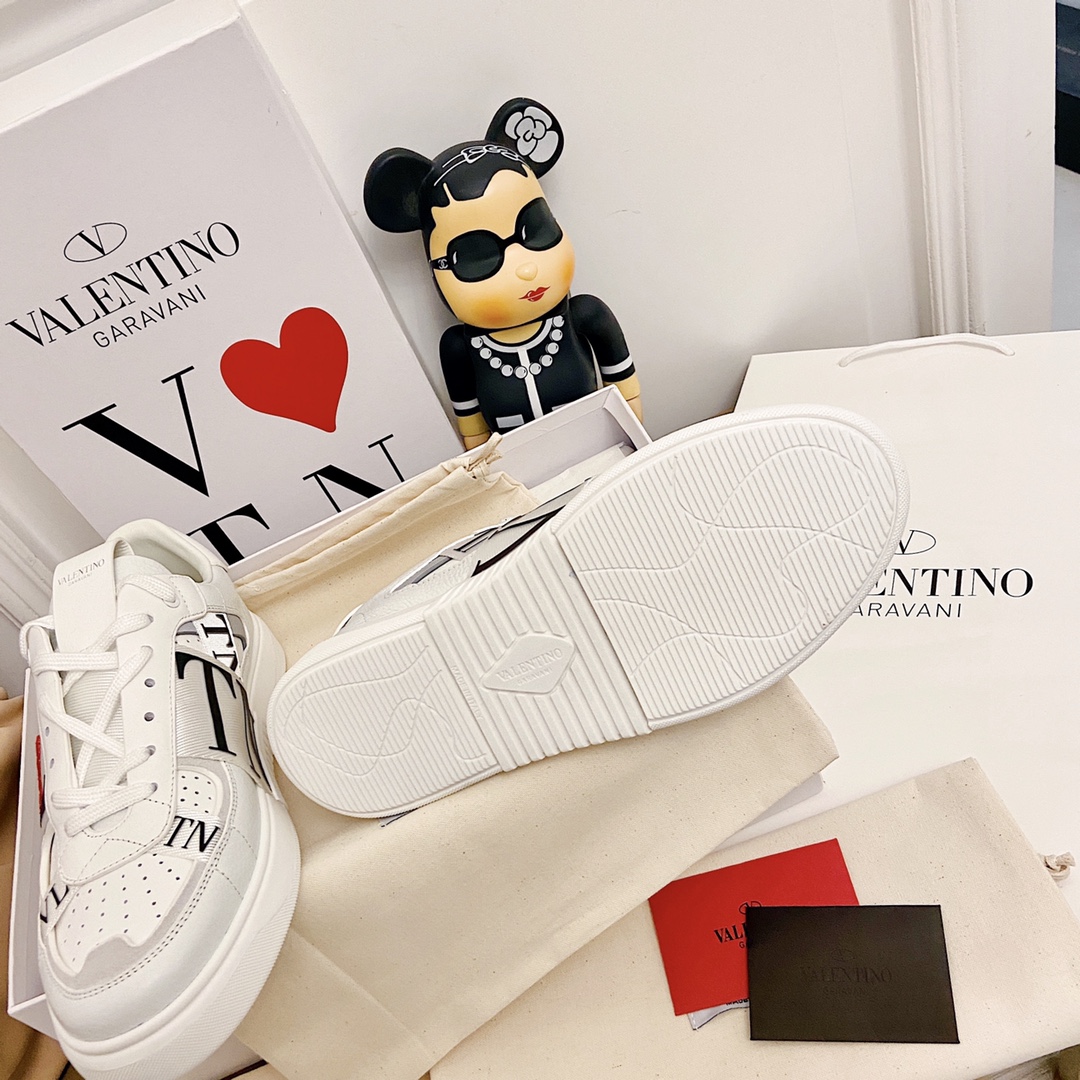 VALENTINO GARAVANI VL7N WOMEN Sneaker 4 - vstockx