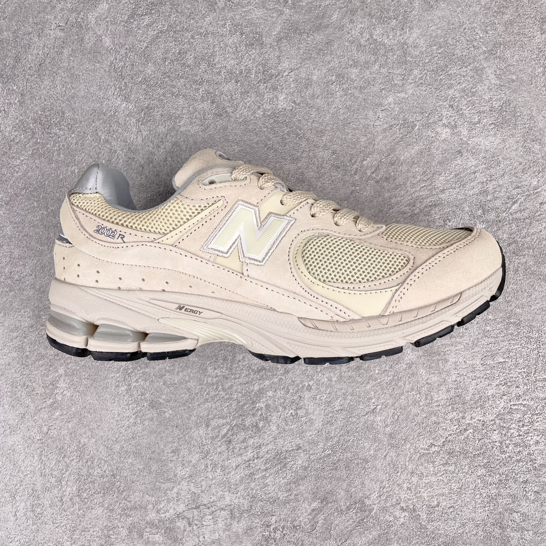 New Balance 2002R Sneaker 7 - vstockx