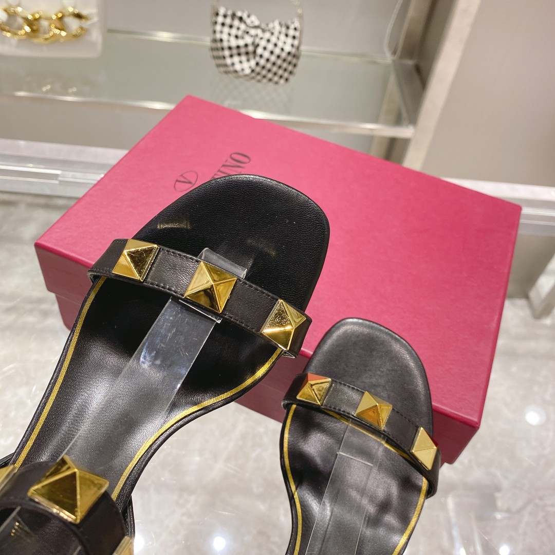 VALENTINO GARAVANI ROMAN STUD WOMEN 10 - vstockx