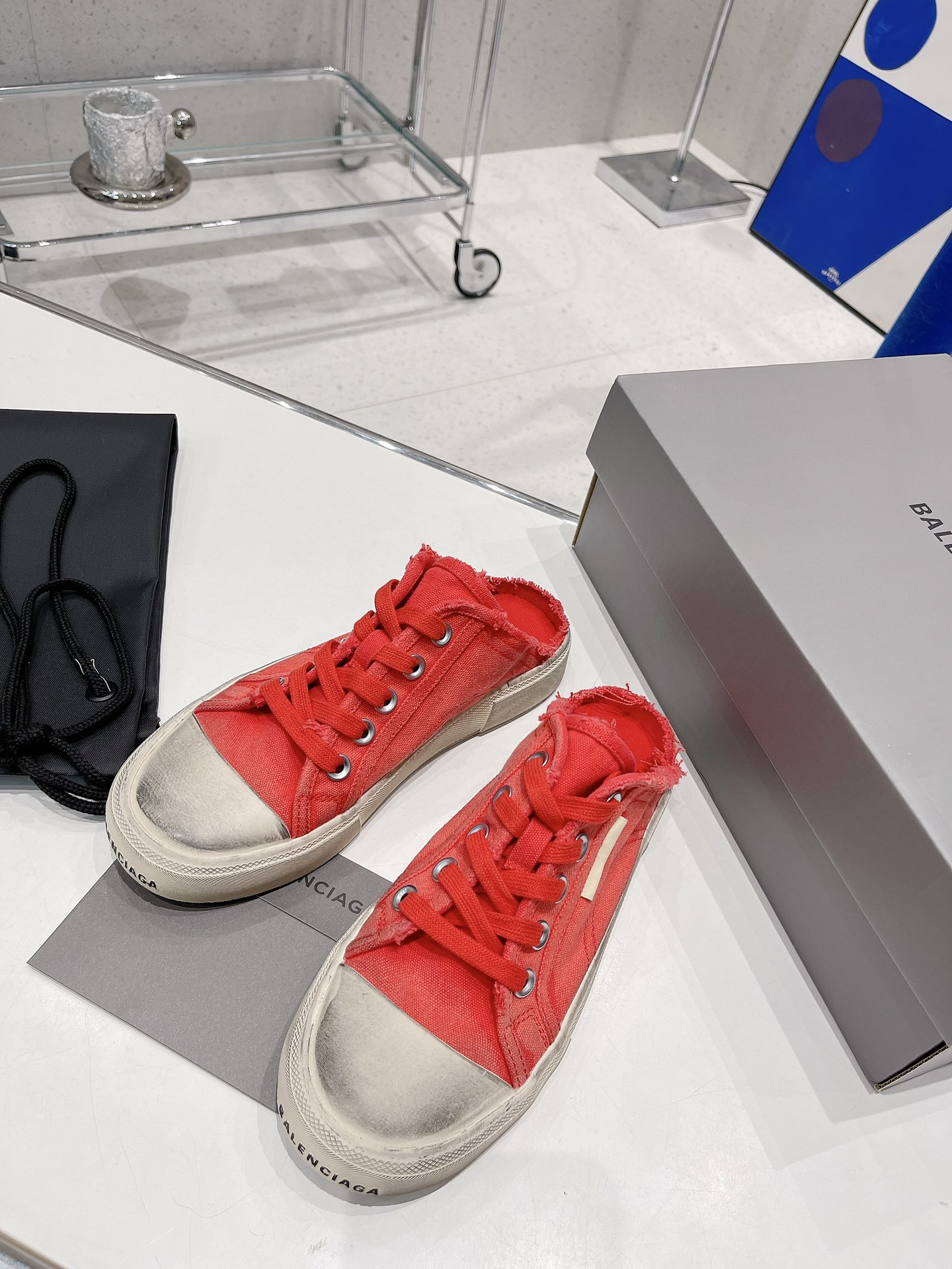 Balenciaga Paris Sneaker 3 - vstockx