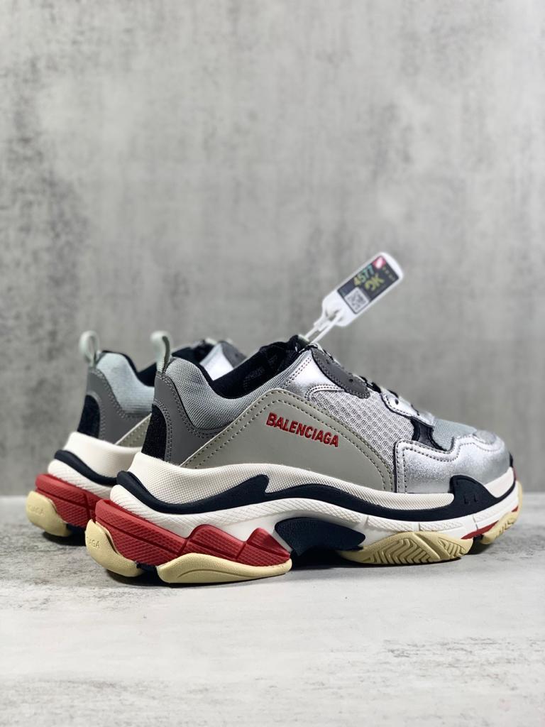Balenciaga Triple S Silver Red (2018) - vstockx