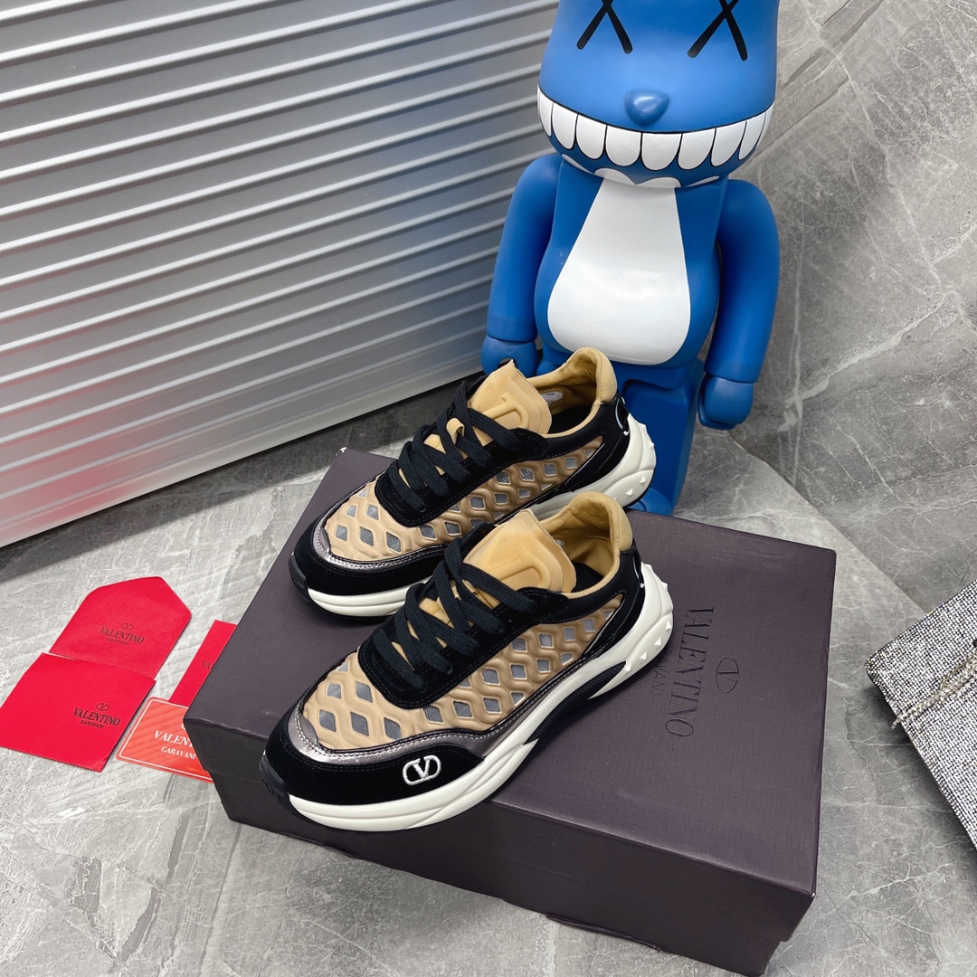 VALENTINO GARAVANI Ready Go Runner Sneaker 2 - vstockx