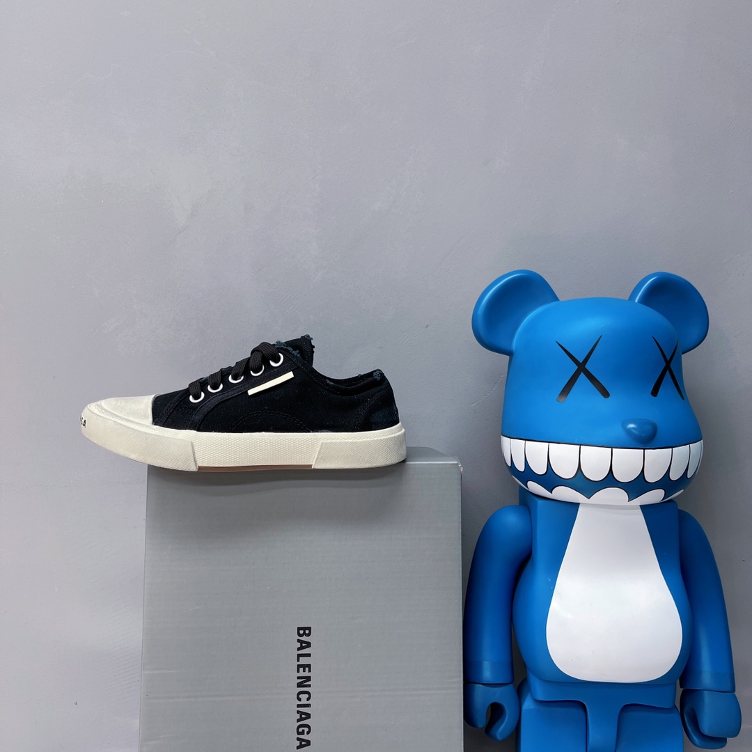 Balenciaga Paris Sneaker 2 - vstockx
