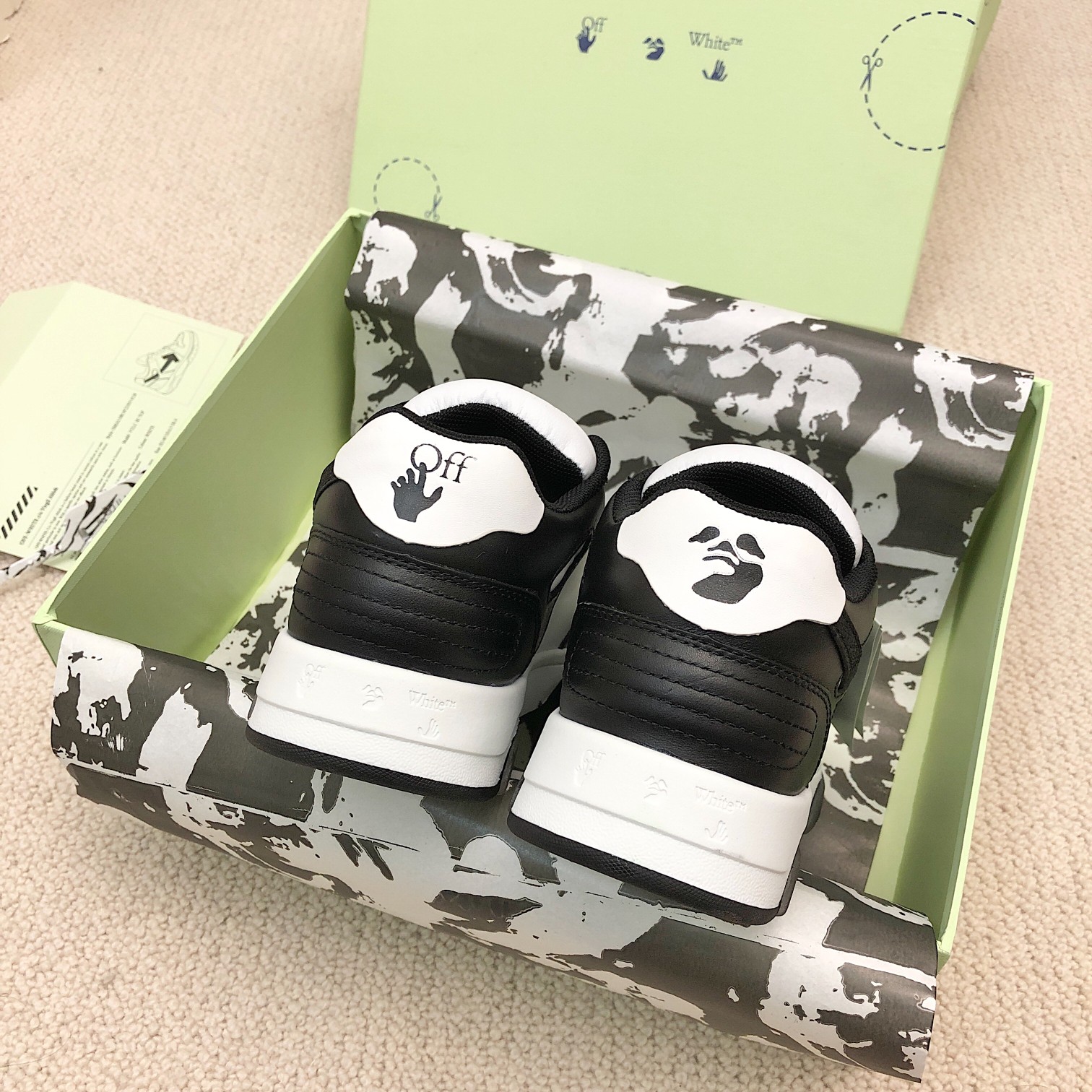 OFF-WHITE Out Of Office OOO Low Tops White Black White - vstockx