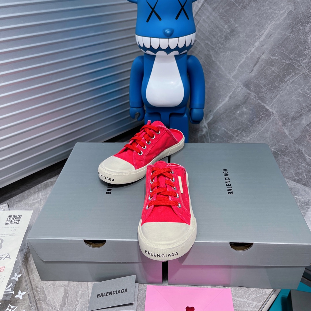 Balenciaga Paris Sneaker 2 - vstockx