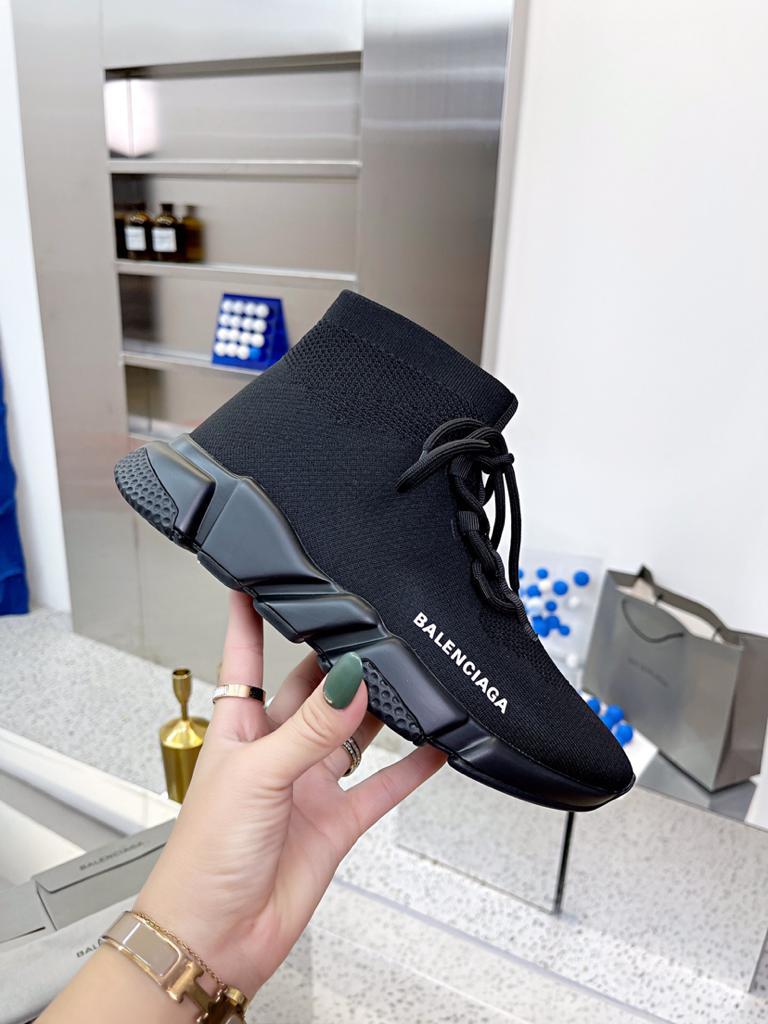 Balenciaga Speed Trainer Lace Up Black - vstockx