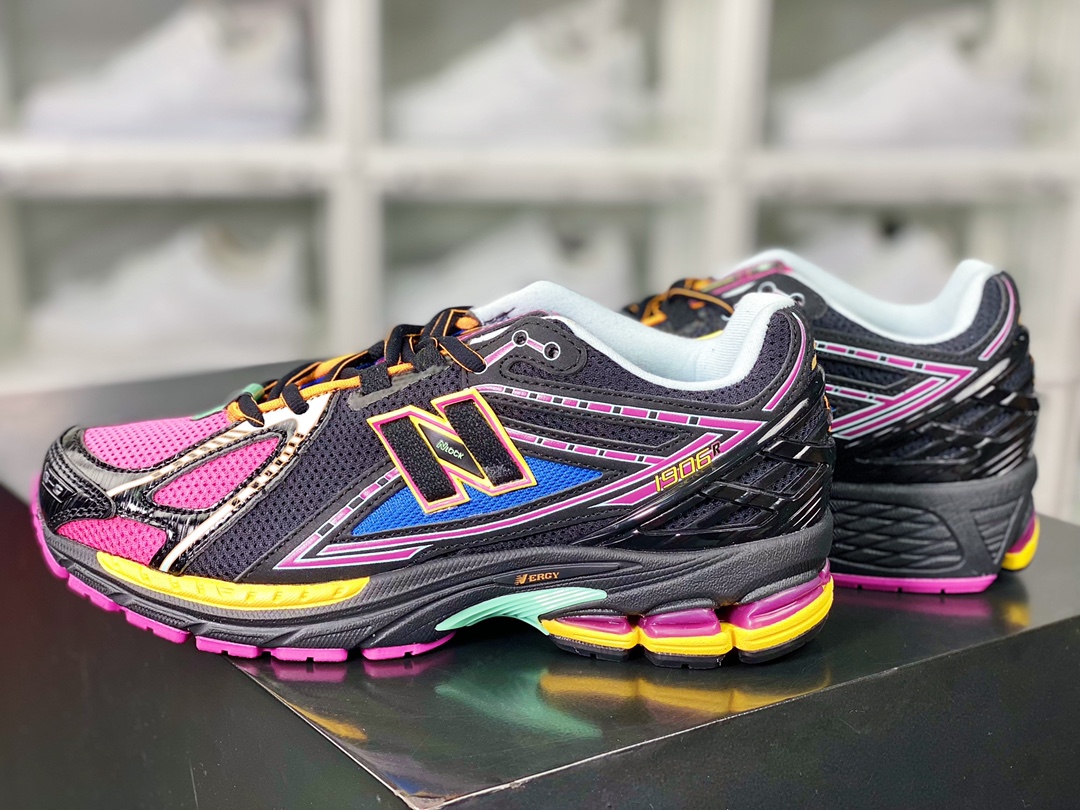 New Balance 1906R Neon Nights - vstockx