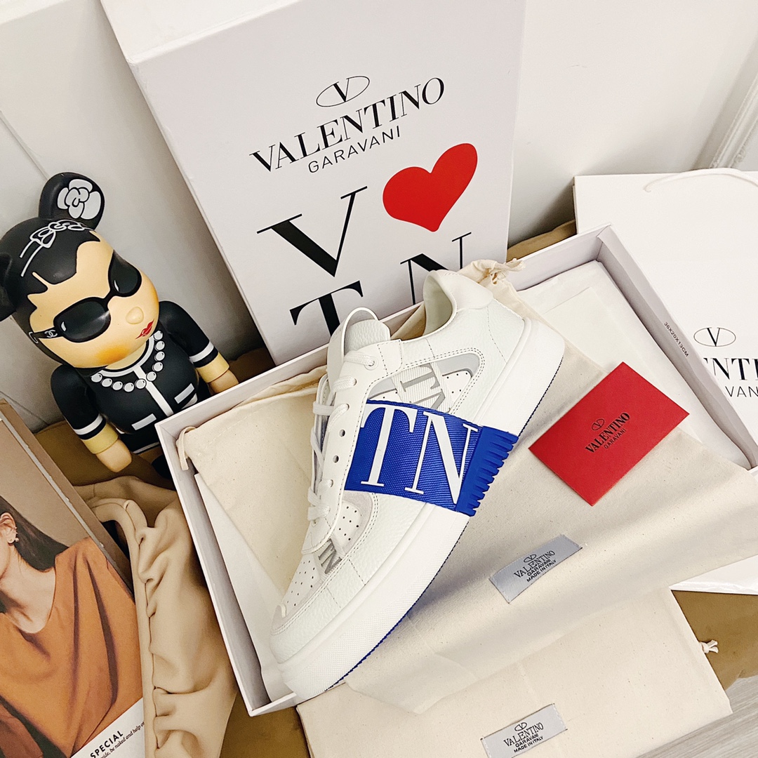 VALENTINO GARAVANI VL7N WOMEN Sneaker 4 - vstockx