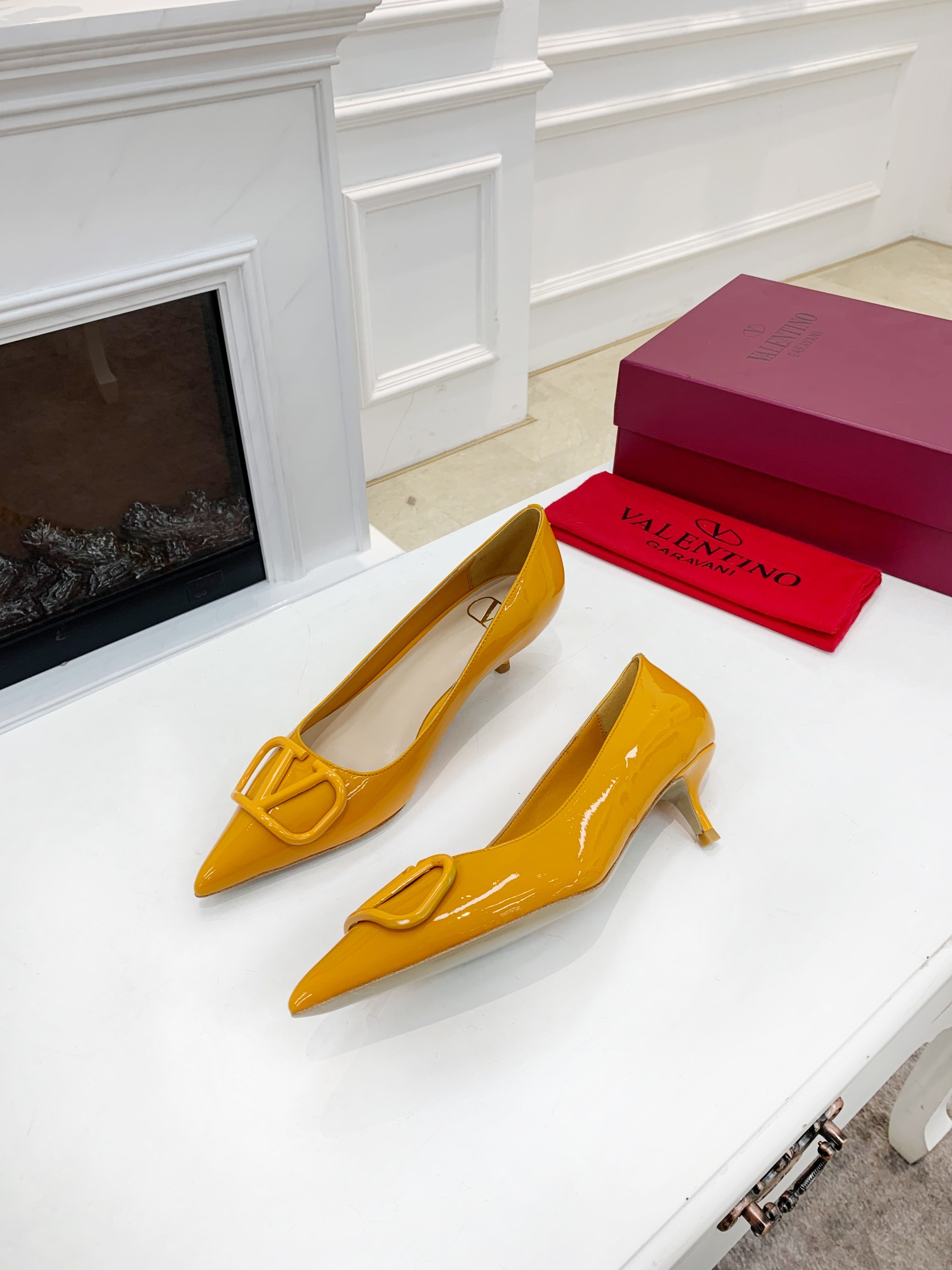 VALENTINO GARAVANI VLogo Signature WOMEN 21 - vstockx