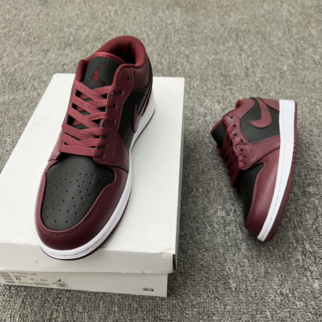 Jordan 1 Low Black Dark Beetroot (W) - vstockx