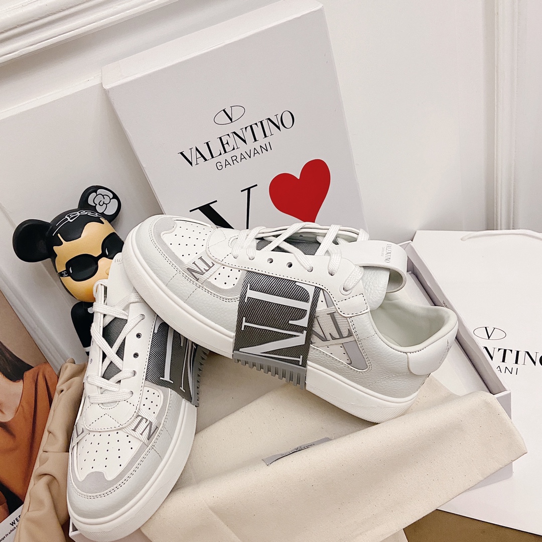 VALENTINO GARAVANI VL7N WOMEN Sneaker 4 - vstockx