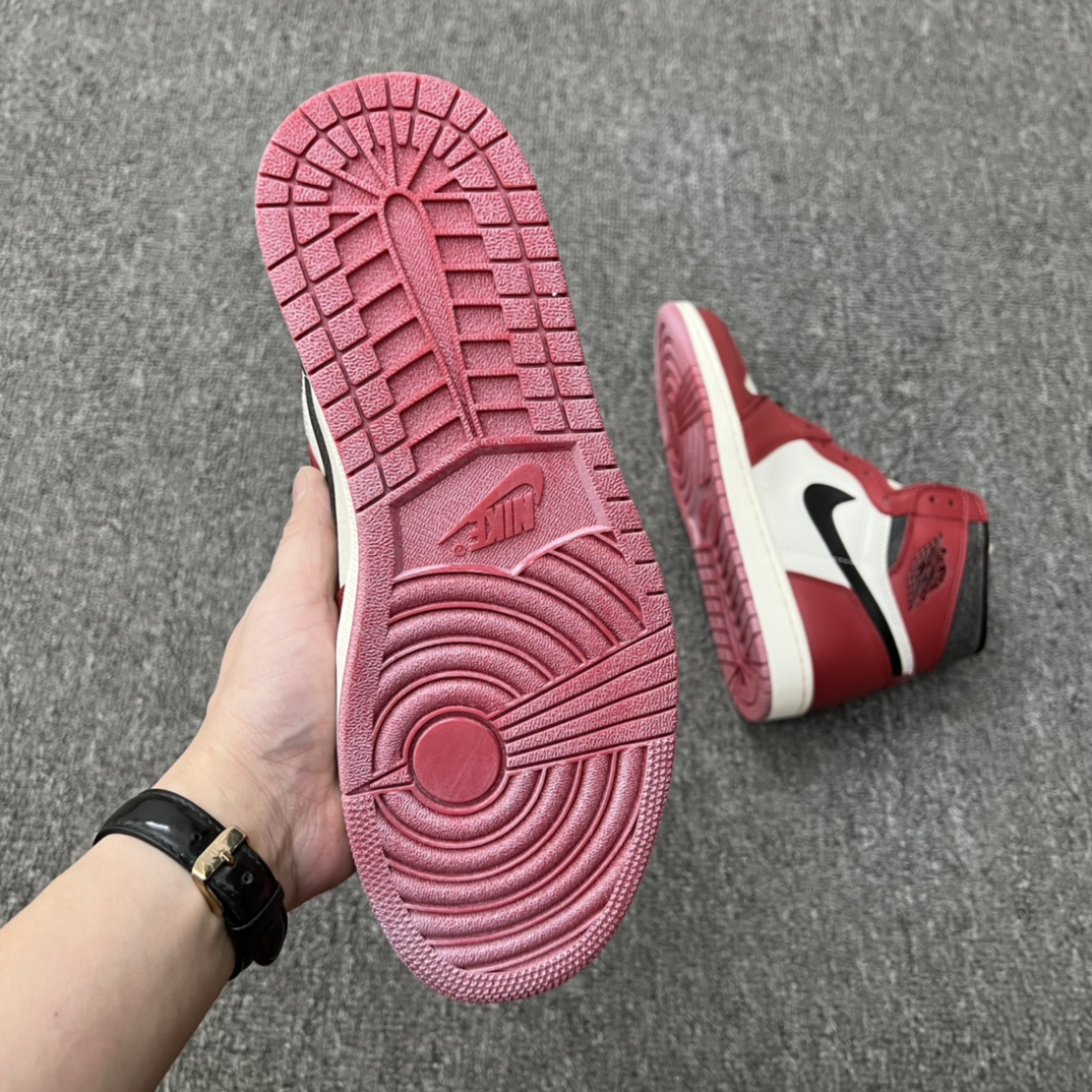 Jordan 1 Retro High OG Chicago Lost and Found (GS) - vstockx