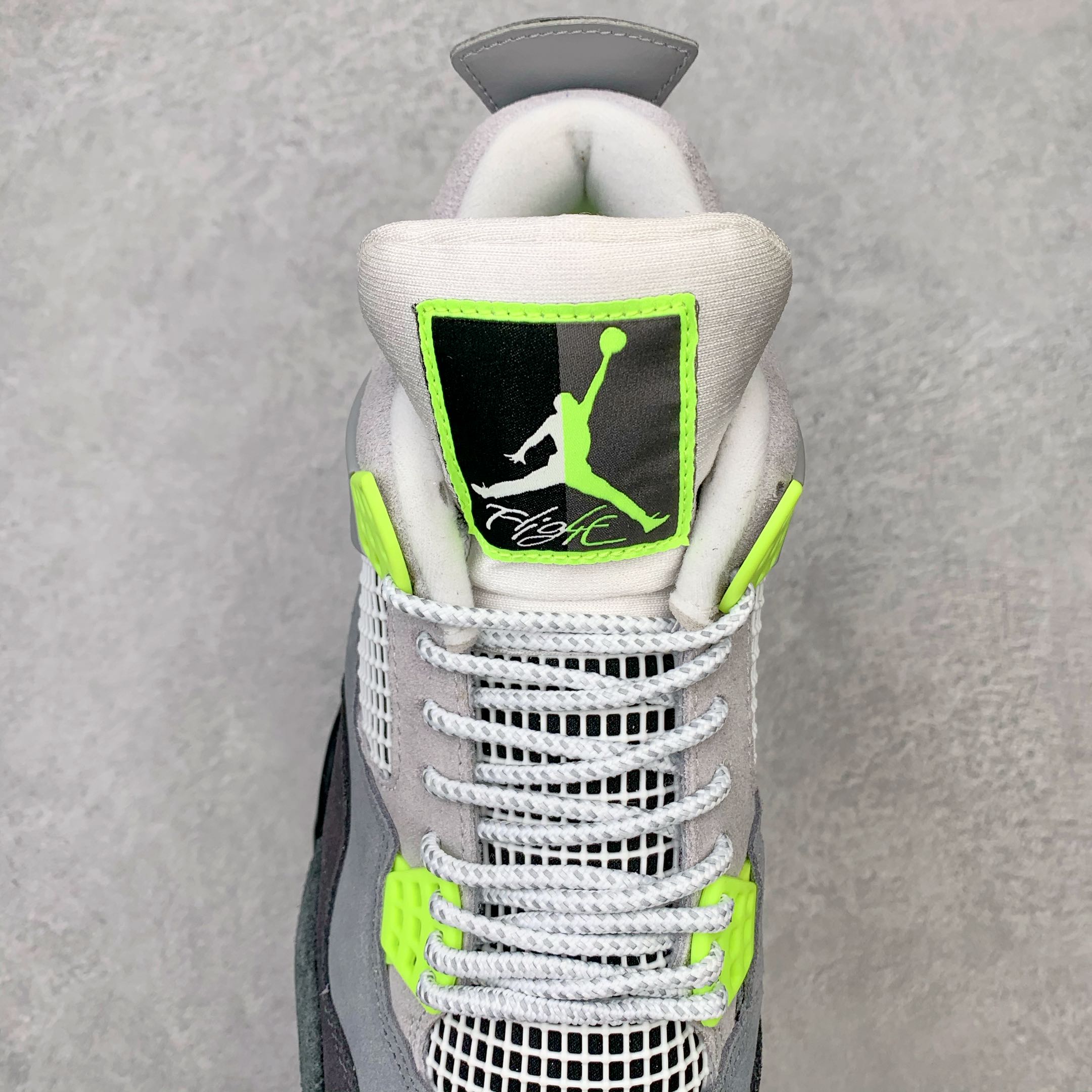 Jordan 4 Retro SE 95 Neon - vstockx