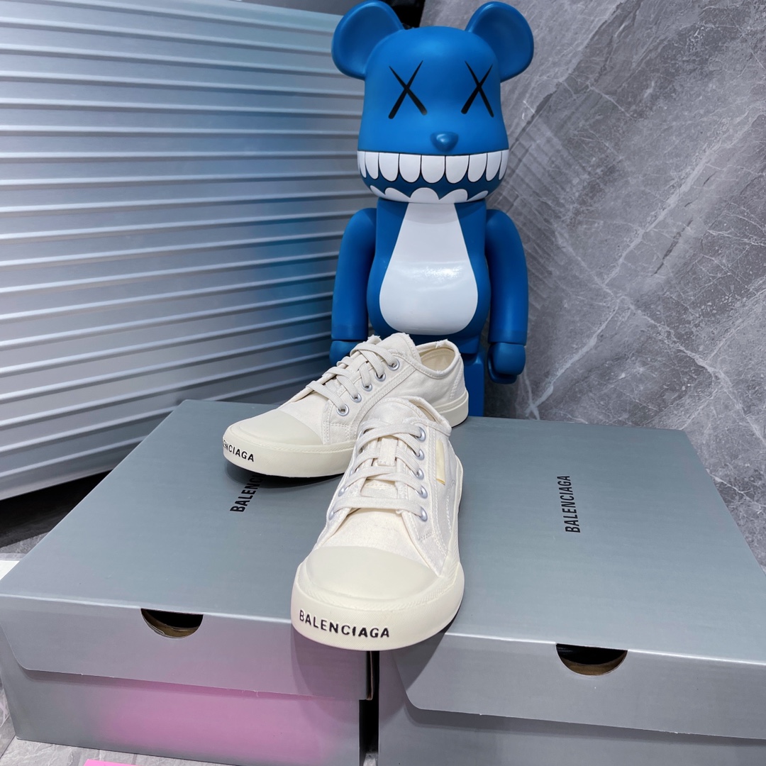 Balenciaga Paris Sneaker 2 - vstockx